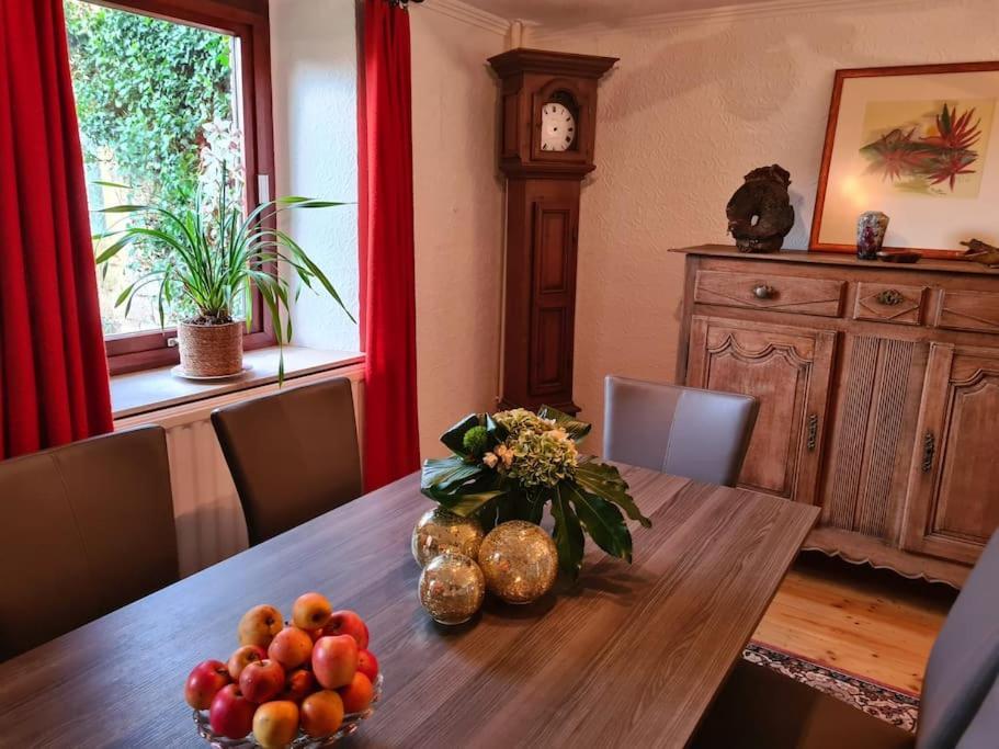 Haus Paesch Nahe See Mit Beheiztem Whirlpool/Sauna Butgenbach Extérieur photo