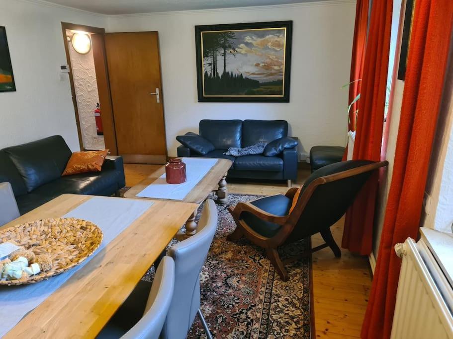 Haus Paesch Nahe See Mit Beheiztem Whirlpool/Sauna Butgenbach Extérieur photo