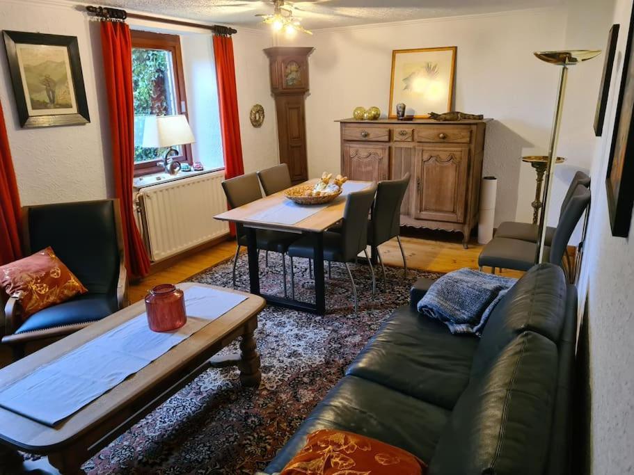 Haus Paesch Nahe See Mit Beheiztem Whirlpool/Sauna Butgenbach Extérieur photo