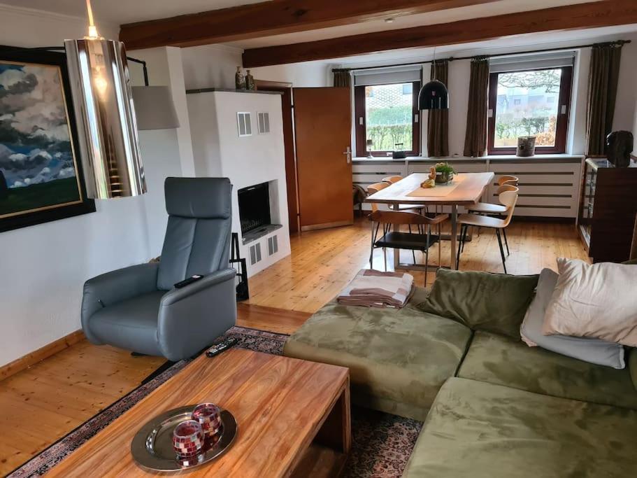 Haus Paesch Nahe See Mit Beheiztem Whirlpool/Sauna Butgenbach Extérieur photo